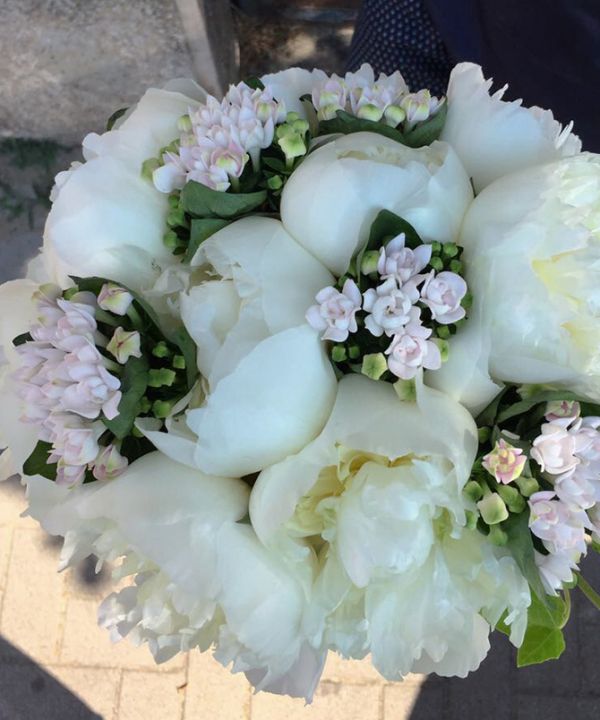 00022-bouquet5A150195-2AF9-EB29-DBAC-EA5EE3C00EF5.jpg